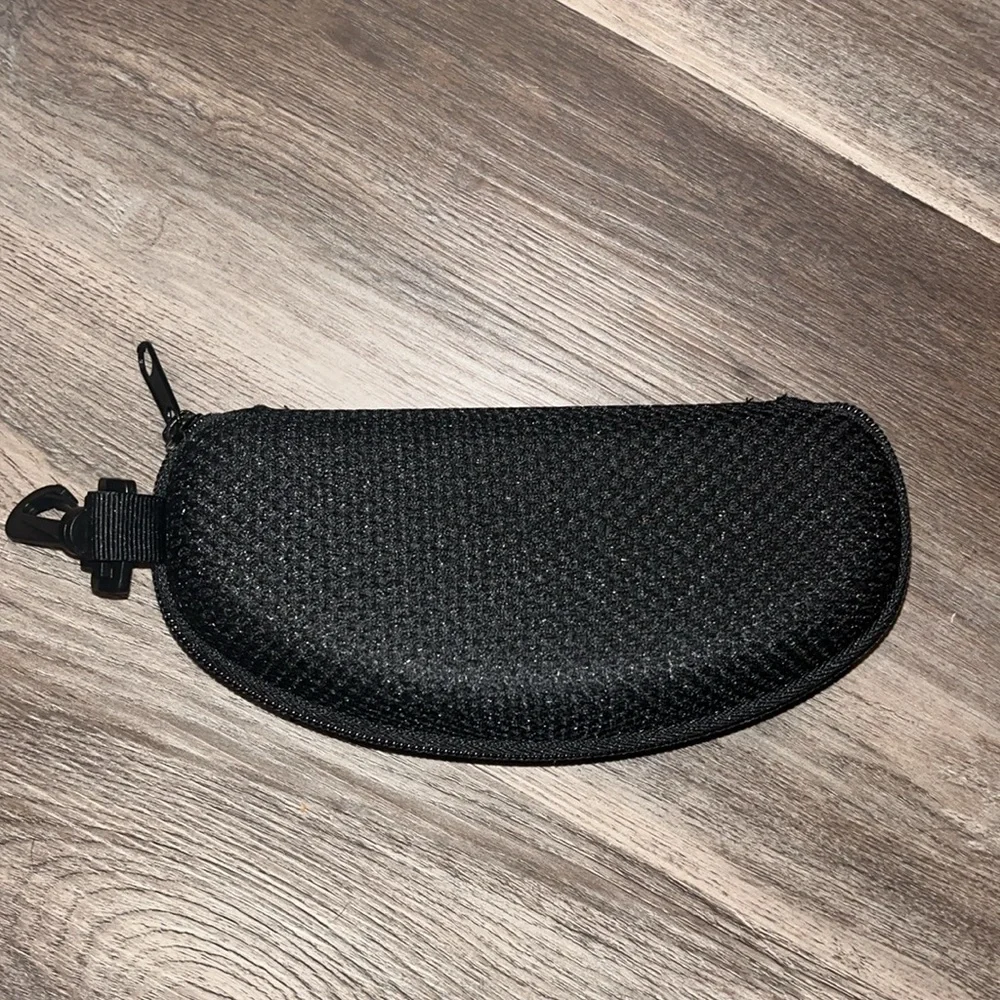 Hawk sunglass / eyeglass case - zipper and clip work . Preowned condition